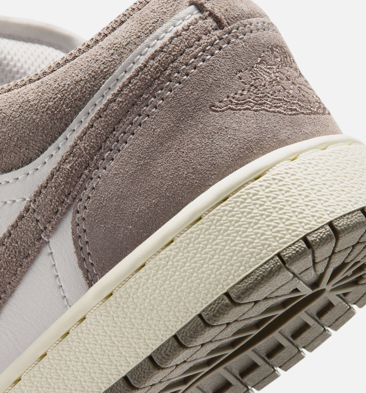 Air Jordan 1 Low Grade School Shoe - Olive Grey/Enigma Stone/Summit White