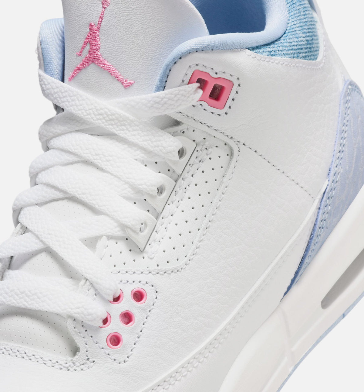 Air Jordan 3 Retro Cobalt Bliss Grade School Shoe - White/Cobalt Bliss/Football Grey/Pink Glow