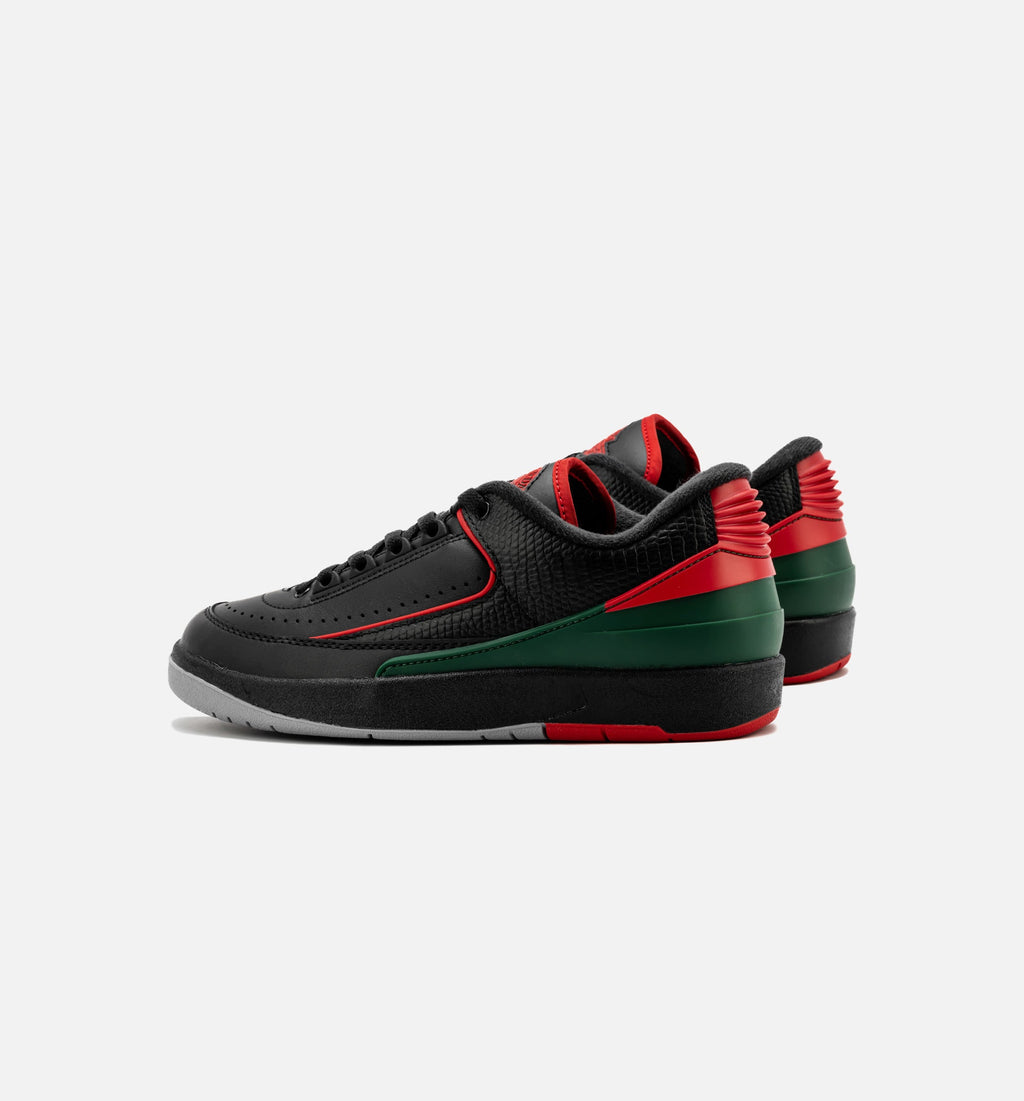 Air Jordan 2 Retro Low Christmas Grade School Shoe - Black/Fire Red/Cement Grey